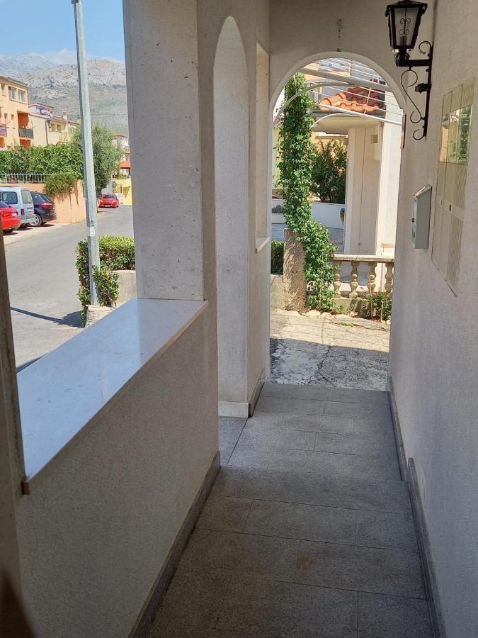 Apartments Raos Stobreč المظهر الخارجي الصورة