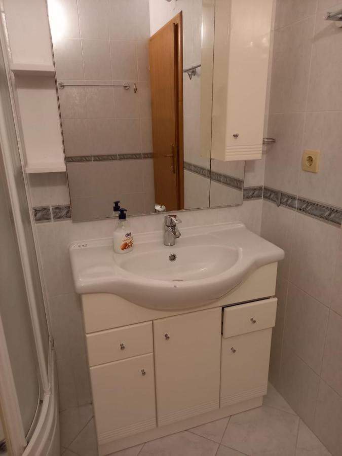 Apartments Raos Stobreč المظهر الخارجي الصورة